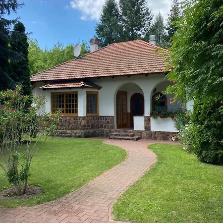 Romantika Nyaralohaz Apartment