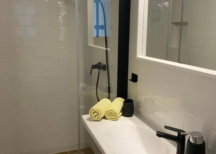 Romantika Nyaralohaz *